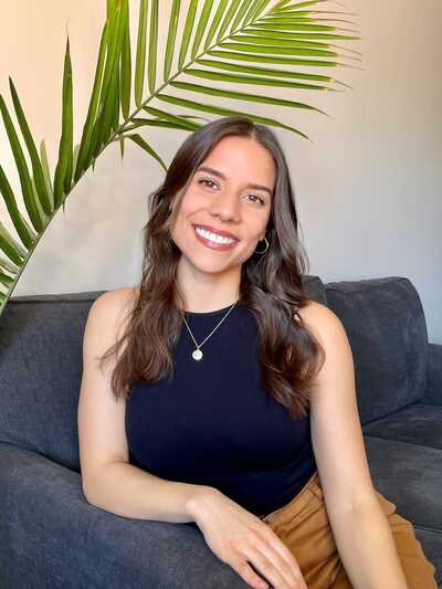 Link to: https://tecnaturopath.janeapp.com/#/staff_member/9